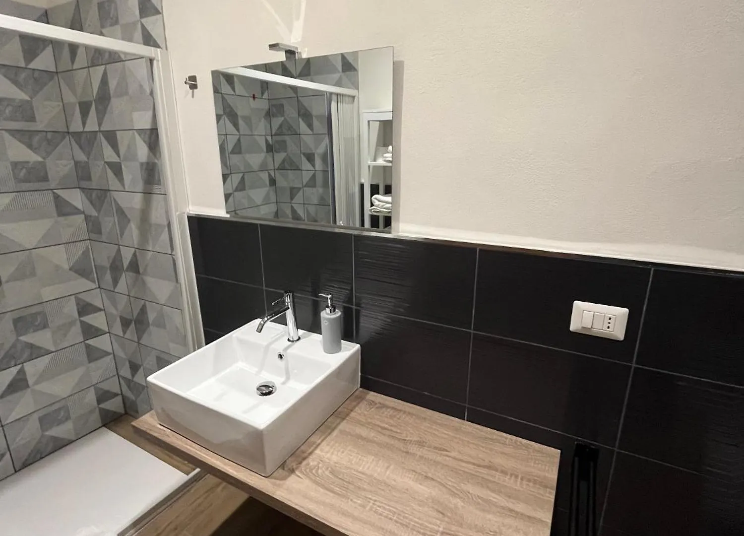 Casa Nel Borgo Di Capraia Montelupo Fiorentino 0*,